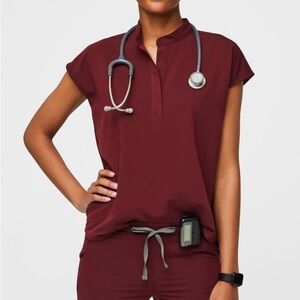 Figs Rafaela scrub top